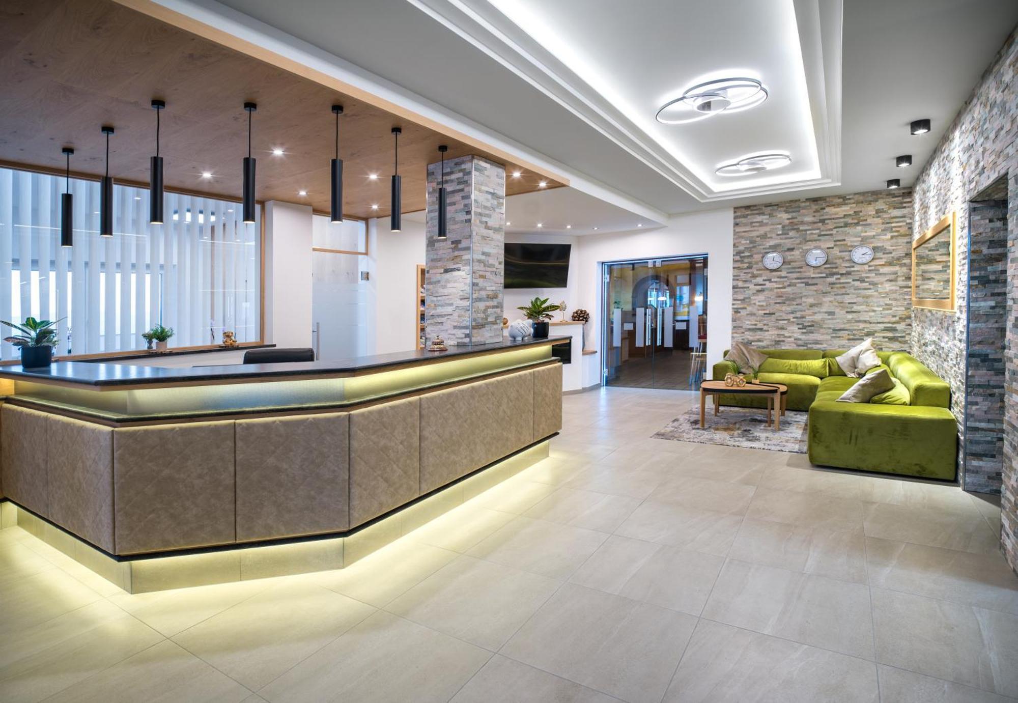 Ferienhotel Hofer Superior Strass im Attergau Exteriér fotografie